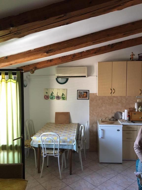 Apartment Dimitrijevic Makarska Buitenkant foto